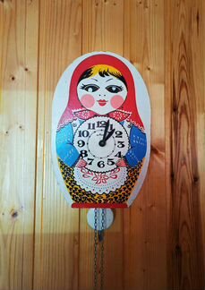 Винтажные настенные часы времён СССР