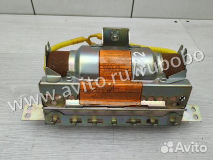 Подушка в торпедо Infiniti M35X Y50 VQ35 2006