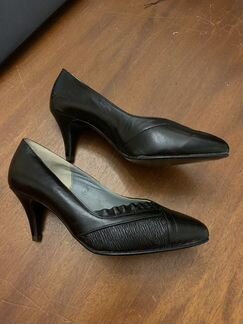 Туфли новые женские натур. кожа черные