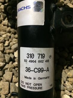 Амортизатор правый бмв Х3е83