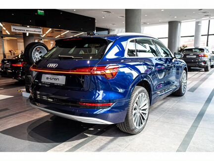 Audi e-tron AT, 2020