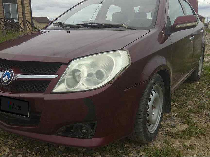 Geely на Ярославском шоссе.