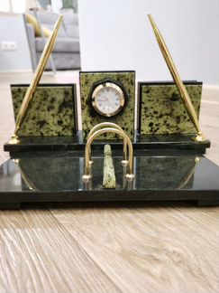 Письменный настольный набор змеевик