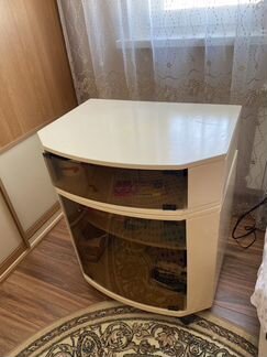 Тумба под телевизор