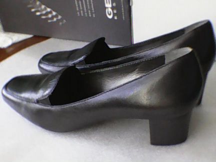 Туфли женские 39 размера