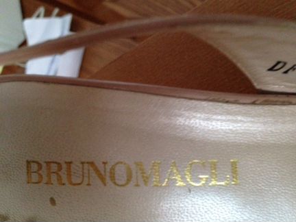 Bruno Magli босоножки