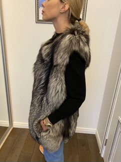 Жилет меховой песец