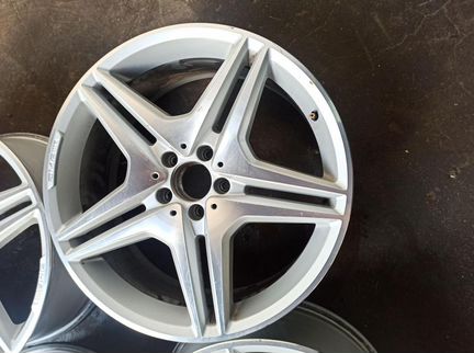 Диски бу оригинал R20 P на Mercedes