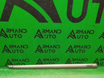 Накладка двери передняя левая Nissan Note E11