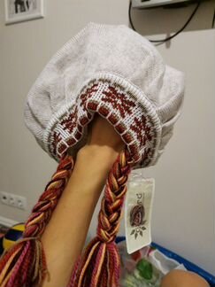 2 новых берета с косичками (хиппи, норвежский узор