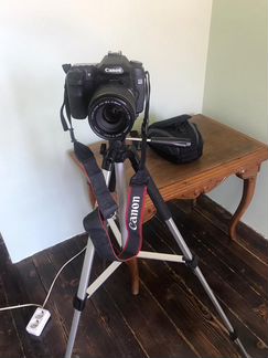 Зеркальный фотоаппарат