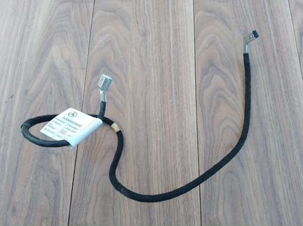 Кабель монитора Mercedes X204 W204 C207