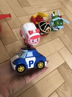 Игрушки из серии Робокар Полли