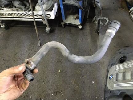 Патрубок радиатора, системы охлаждения Bmw X5 E70