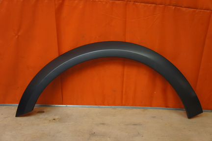 Молдинг крыла передний левый Audi Allroad C7