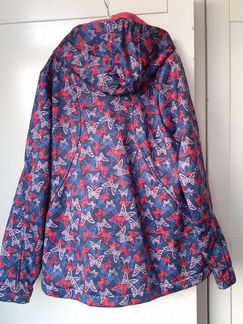 Ветровка и платье