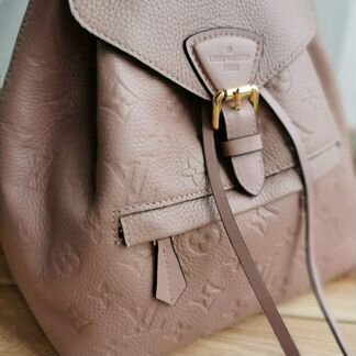 Женский рюкзак Louis Vuitton