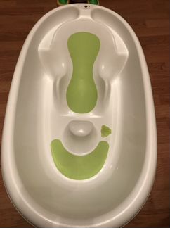 Ванночка для купания Emma hb (и надувной круг)