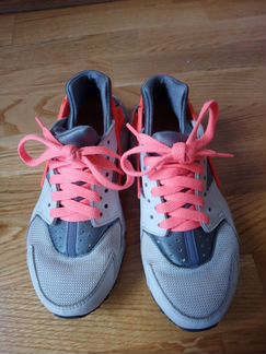 Кроссовки Nike Huarache р. 35