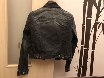 Джинсовая куртка женская