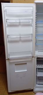 Холодильник морозильник Indesit C240G016