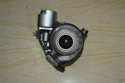 Турбина BMW 320d E90 E91 BMW 120d E87 7795498