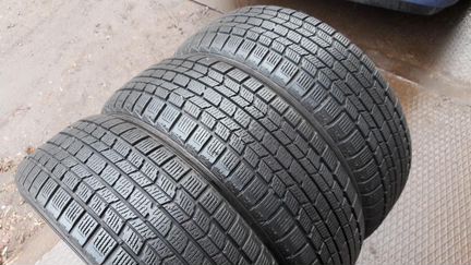 Шины бу 215-65-16 Dunlop Graspic DS3